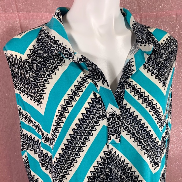 EUC En Focus Geometric Pattern Dress - Picture 1 of 4